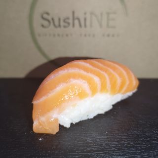 01 Salmone - 8 pezzi