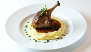 Pulpa de rata cu piure aromatizat