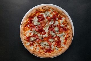 Pizza Speck E Gorgonzola (30 Cm.)