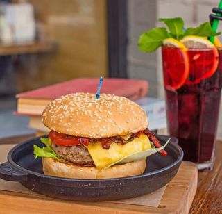 Бургер с курицей