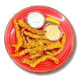 Хрупкави пилешки пръчици със сусам