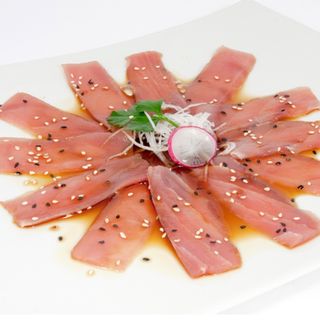 213. Carpaccio Tekka 12 pezzi