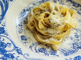 4 сири з трюфельною пастою Спагеті  (250 г)