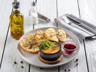 Паштет з курячої печінки (110/120/30g)