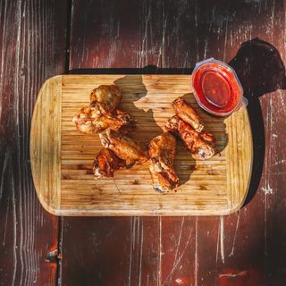 НОВО Пилешки крилца 8 бр