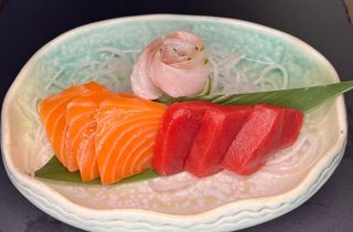 Sashimi Variado De (9 Cortes)