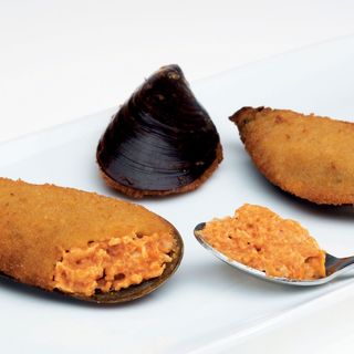 Ración De Mejillones Rellenos Tigres (6 Uds.)