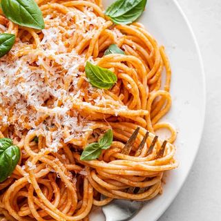 Esparguete à pomodoro