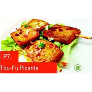 142 Tou - Fu Picante (8 Pinchos)