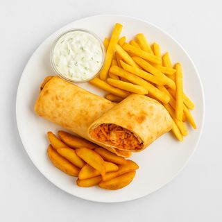 CHIMICHANGA DE POLLO (2 komada) + pomfrit + TZATZIKI UMAK