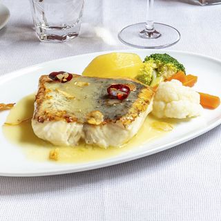 Lomo De Merluza A La Bilbaína