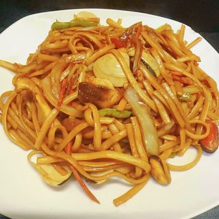 41.   Tallarines con mariscos