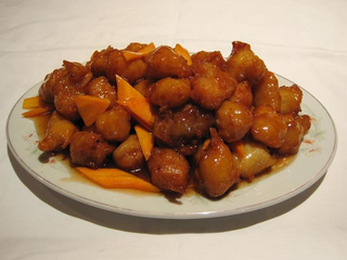 157. Панирано пиле в сладко кисел сос