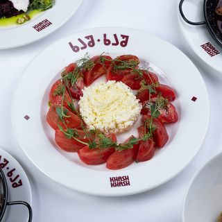 სტრაჩატელა პომიდვრით და ტრიუფელის ზეთით