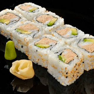 Uramaki tuna California