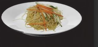 129. Spaghetti di riso con curry