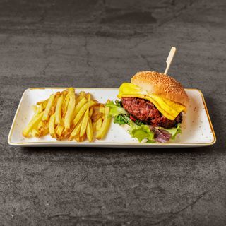 Sunny Burger + Contorno di Patatine Fritte