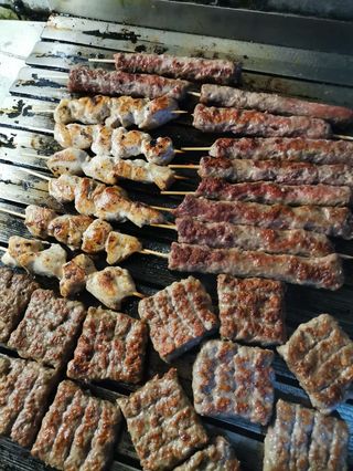 Kombinacija mesa velika