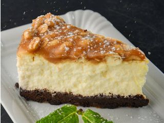 Торт Чіз кейк снікерс