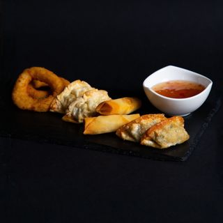 Mix przekąsek 8 szt.