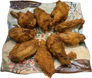 Alitas De Pollo Estilo Hong Kong炸鸡翅膀