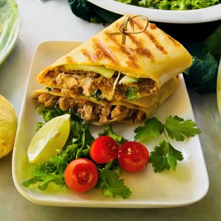 Cheese Shawarma with Chicken Sausage