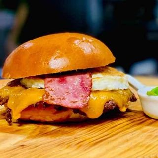 SSB Unique Burger 
