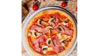 Pizza Prosciutto e funghi