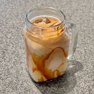 Iced caramel milk 300 ml