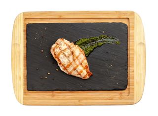 Пилешко филе с гарнитура и барбекю сос (350г)