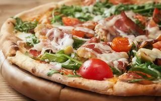 Pizza Caníbal (Media Luna)