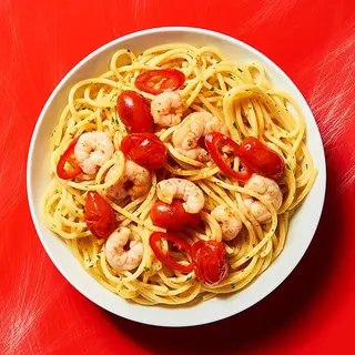 Spaghetti Aglio e Olio con Tomates Cherry