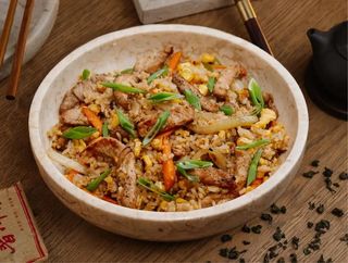 Smażony ryż z wieprzowiną