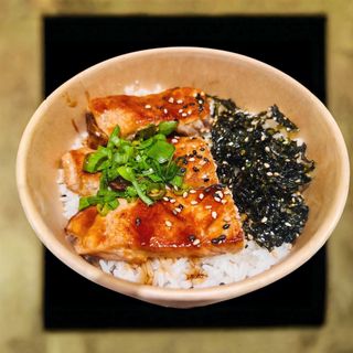 P24.Teriyaki de atun domburi