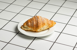 Круассан Нутелла с бананом