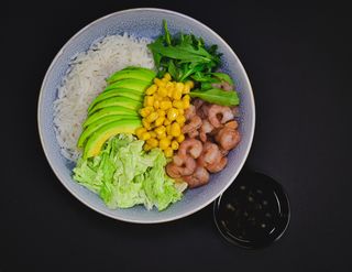 Ծովախեցգետնով , ավոկադոյով