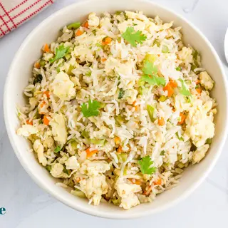 Egg Fried Rice (Яичный жареный рис)