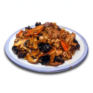 91А.Три вида месо с бамбукови стръкчета и китайски гъби (800г)