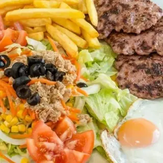 Plato Combinado De Carne