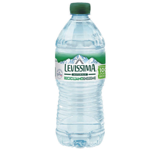 Acqua naturale