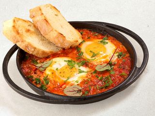 Shakshuka la tigaie