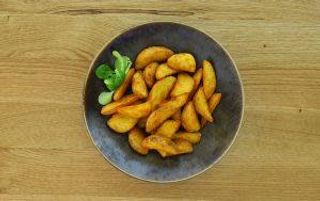 Картофи по селски (200г)