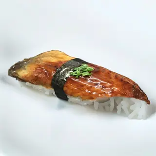 Anguila nigiri (2 uds.)