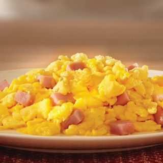 88. Huevos revueltos con jamón