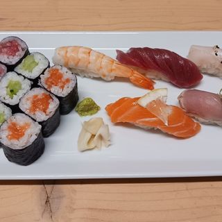 Sushi Moriawase (14 Pzs.)