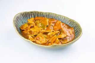 Pollo con salsa shacha
