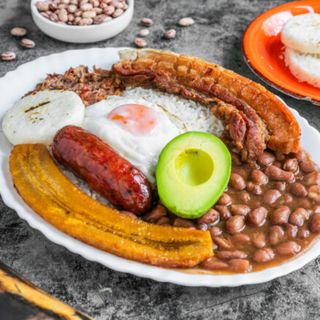 Bandeja Paisa