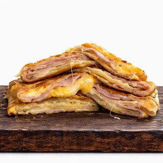 Гьозлеме Ham Formaggi