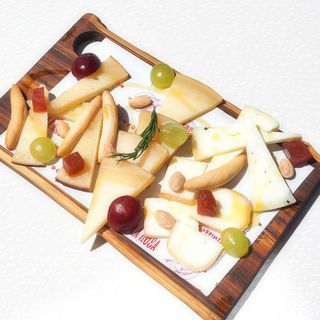 Tabla con 4 quesos de oveja churra