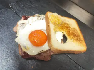 Sándwich Inglés